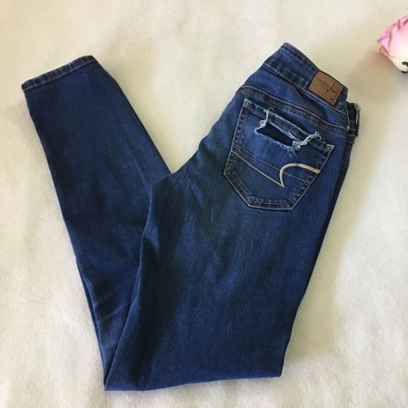American Eagle Outfitters Denim - American eagle distressed skinny jeans size 0